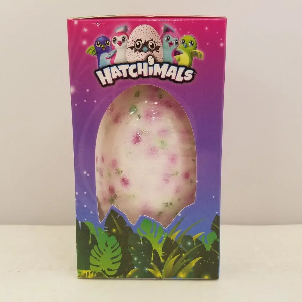 Hatchimals Jumbo Bath Bomb Surprise Chirpin' Cherry Scented